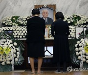 '이승만 전 대통령 양아들' 이인수 박사 별세, 향년 92세