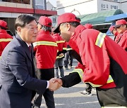 김윤철 합천군수, 산불전문진화대 격려방문