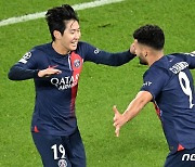 리그1 적응 마친 PSG 이강인, 첫 베스트11까지 꿰찼다