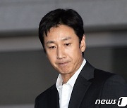 '마약 투약 혐의' 이선균, 정밀검사 결과도 음성… 4일 재소환