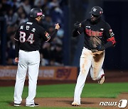 '31타수 5안타→13타수 6안타'…KT, 1승보다 더 반가운 중심타선의 부활[PO4]