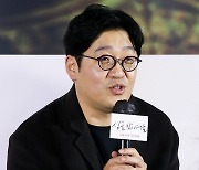 [포토] 박범수, '싱글인 서룰 연출가'