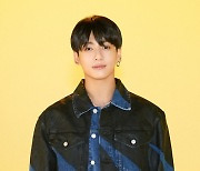 방탄소년단 정국의 성장사 담겼다...글로벌 정조준 '골든' 오늘 발매