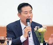 ‘北 동향 감시’ 軍 정찰위성 1호기 30일 발사