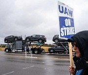 스텔란티스, UAW 합의에 47억弗 추가투자··· UAW “다음 목표는 테슬라”