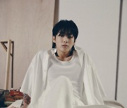 BTS 정국 솔로 앨범 ‘골든’, 5시간 만에 ‘더블 밀리언셀러’ 달성