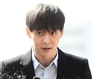 박유천, 韓서 사실상 퇴출…태국 열애설로 근황 '싸늘 반응' [엑's 이슈]