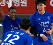 '5연승' 남자배구 삼성화재, 1R 1위로 마감