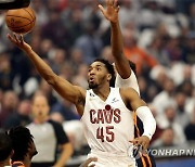 [NBA] '미첼 31P 7A' 클리블랜드, 골든스테이트 6연승 저지