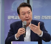 윤대통령 "GTX 완공 앞당기겠다…김포골드라인 출근길 정말 힘들어"