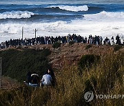 PORTUGAL SURFING