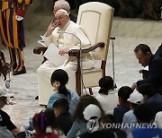 Vatican Pope Children