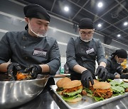 '국제군인요리대회' 본선… 공군 '보라매 식당' 우승(종합)