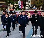 [포토] 허구연 총재 '한국시리즈 현장 안전점검'