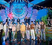 'K팝 새 역사' 세븐틴, '음악의 신' 메가히트곡 인증…'세븐틴스 헤븐' 활동 마무리