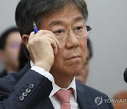 김대기, 文정부 통계조작 의혹에 "민간에선 분식회계로 큰 처벌"