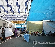 [이·팔 전쟁] WHO "가자 의료시설 공격 102건…의료인 16명 숨져"