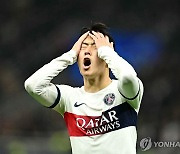 PSG, AC밀란에 1-2 역전패…교체 투입 이강인은 '골대 불운'