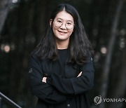 창작가무극 '꾿빠이, 이상'의 오루피나 연출