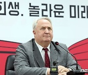 [속보] 인요한 혁신위, 당선권 가능 비례대표 순번에 청년 50% 의무화