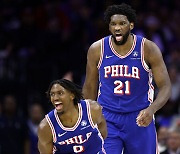 NBA 엠비드 27득점…필라델피아, 보스턴 꺾고 6연승