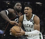 Pistons Bucks Basketballsw