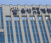 "뽀뽀하고 싶다"…10대 알바생 추행한 70대 사장