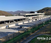 [현장] 무인으로 서킷 고속 질주…현대차그룹 '2023 자율주행 챌린지'