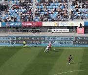 수원FC, K리그 최초 LED 2열 광고보드 선보인다