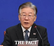 이재명 "KF-21 날개 꺾여선 안된다"…사업 전반 점검 필요성 강조