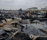 India Kashmir Houseboats Fire