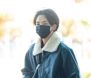 세븐틴 정한,'매력 눈빛 [사진]