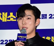 [TEN포토] 유인수 "유선호, 처음 본날 영화 도와달라고..."