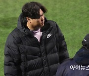 [포토]한국시리즈 5차전 찾은 류현진-김하성