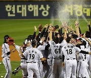 "우승하면 축배" LG 전설의 소주, 29년 만에 열린다…롤렉스 주인공은