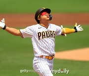 3672억 유격수 합류→2루수 GG 수상→All-MLB 팀 후보..."김하성 가장 놀라운 후보 중 한 명"