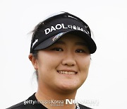 유해란, 2023 LPGA 신인상 확정..4년만 역대 14번째 한국 신인왕