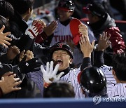 한국시리즈 우승 한발짝 더 앞으로