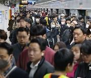 서울 지하철·코레일 동시파업 가능성…대중교통 대란 예고