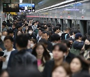 [속보] 서울 지하철 2차 총파업 예고…오는 22일 예정