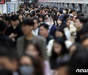 근로시간 개편 '순항'…한국노총 참여로 노사정 대화 물꼬