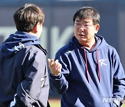 아시아 프로야구 챔피언십 대표팀, 결전지 도쿄로 출국