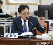 전남교육청, 폐교 200교 중 56교 매각 예정…30년 이상 노후돼 방치