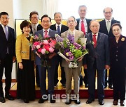 [포토] 한일 관계 개선 기여한 김기병 롯데관광개발 회장