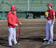 [오피셜]'손시헌 감독 체제' SSG 퓨처스 코칭스태프 개편 단행