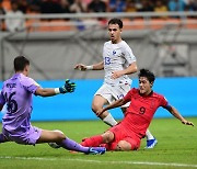 한국 U-17 대표팀, 또 골대불운... 프랑스에 패하며 첫 승 실패