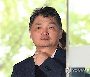 檢, "금감원 특사경, 카카오 김범수 등 6명 송치 예정"