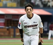 이정후, 신분 조회로 ‘미국 무대 도전’ 본격화…“MLB FA 야수 상위 12위권”