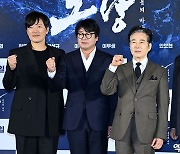 이순신 3부작, 10년의 여정 마무리…'노량' 김한민 감독 "위로와 용기 되길" [종합]