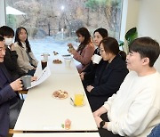 김동근 의정부시장, '카페 무지개'로 직원들 추운 마음 녹여